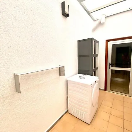 Playeros 2 Bedrooms In Los Cristianos. * Los Cristianos (Tenerife)