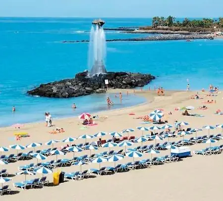 Luminoso Y Bonito Con Piscina En Frente Del Mar * Los Cristianos (Tenerife)
