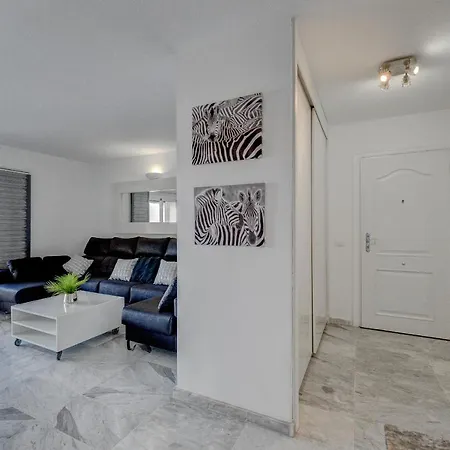 Apartment Heated Pool Stylish 3 Bedrm Cristianos *