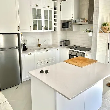 Sea View Penthouse With Large Terrace Apartamento