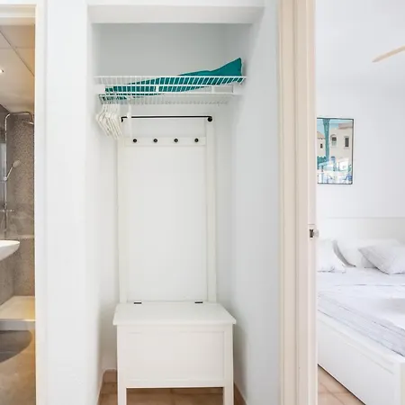 Apartment Castle Harbour Matthew's Flat Cristianos By Lovetenerife Los Cristianos (Tenerife)