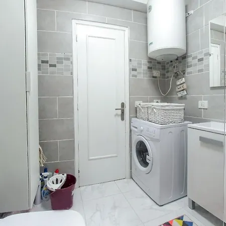 Apartment Gorgeous Diamantes *