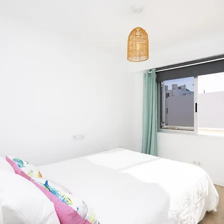 Home2book Beachfront Design&views Cristianos Apartment *
