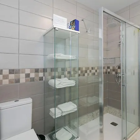 Wide View Penthouse- Terrace & Solarium Los Cristianos (Tenerife)