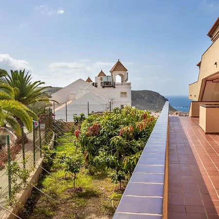 Apartment Best Panoramatic View Ii In Los Cristianos Los Cristianos (Tenerife)