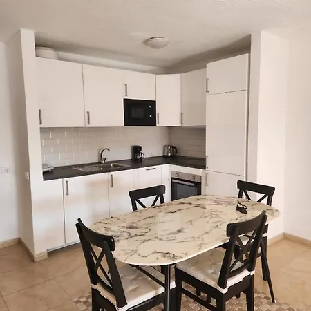 Apartment Under The Lime, Beautiful Cristianos Los Cristianos (Tenerife)