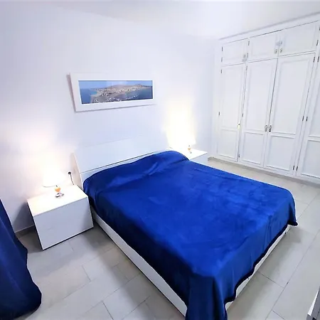 Valdes Center Los Cristianos * Los Cristianos (Tenerife)