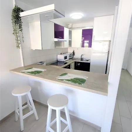 Valdes Center Los Cristianos