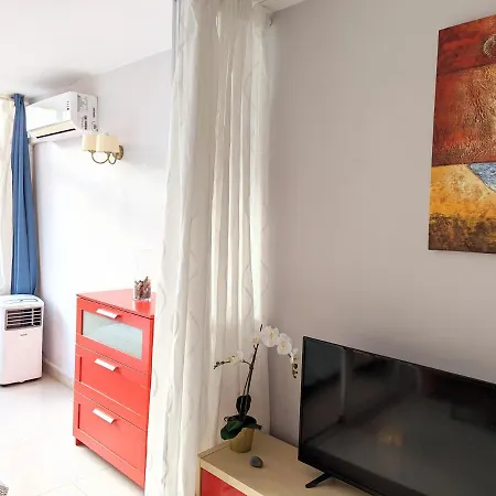 Sunny Skies Tenerife Apartment Los Cristianos (Tenerife)