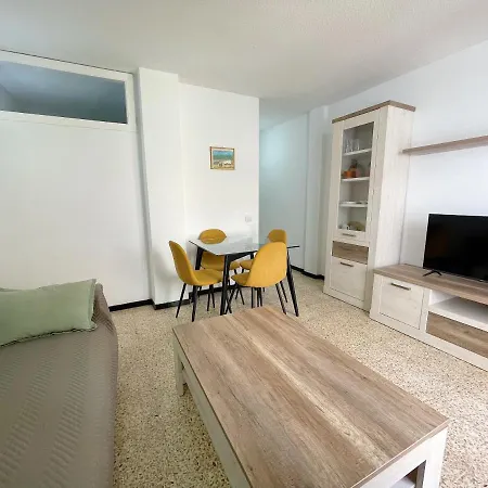 Edificio Playa Apartment