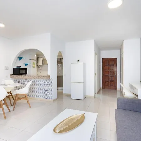Apartment Bonito Apto Cristianos, Vistas Al Mar Y Playa