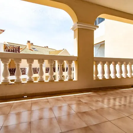 Apartment Con Piscina Cristanos *