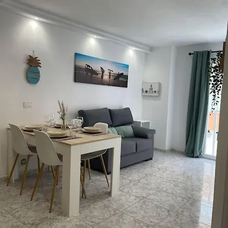 Apartment Giovina Living Av Suecia 150m From *