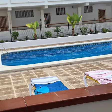Apartment Parque Margarita, Terraza Vista Piscina Los Cristianos (Tenerife)