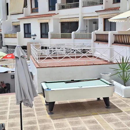 Parque Margarita, Terraza Vista Piscina * Los Cristianos (Tenerife)