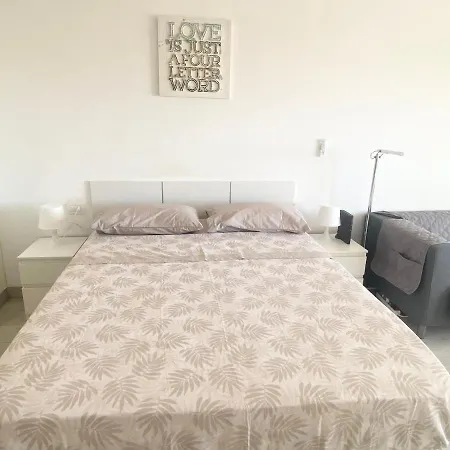 Apartamento Floor, Panoramic Studio, Heated Pool