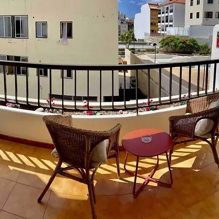 Cristianos, Walking To Beach, High Speed Wifi Apartment *