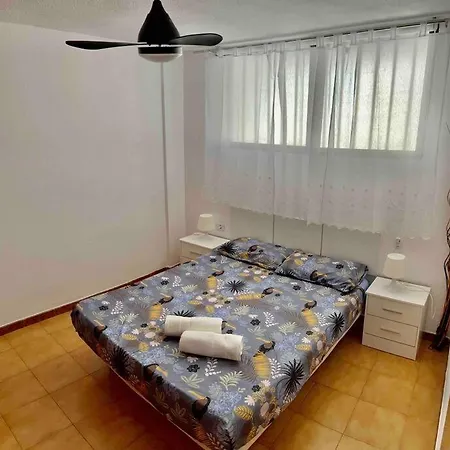 Cristianos, Walking To Beach, High Speed Wifi Apartment *