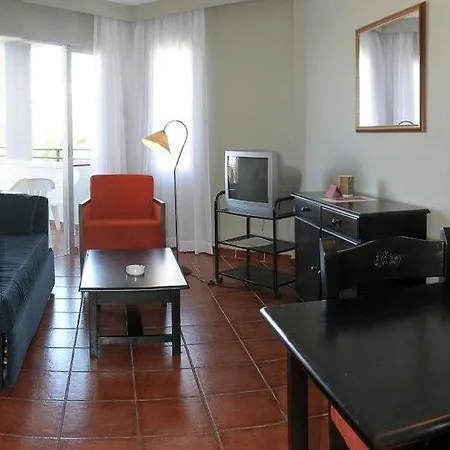 Hg Cristian Sur Apartment *