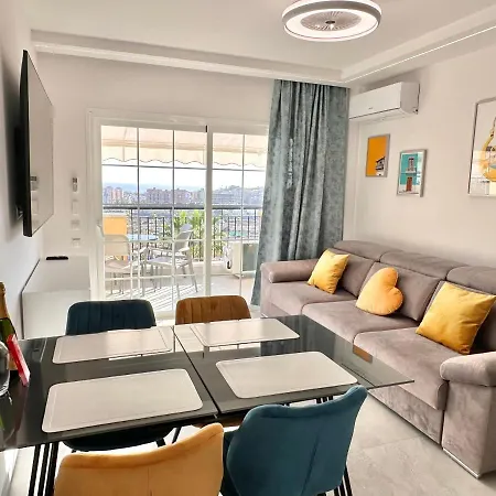 Apartment Sunset & Heated Pool Los Cristianos (Tenerife)