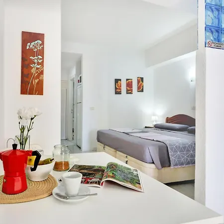 Relaxing Studio, Los Cristianos, Heated Pool, Air Con Apartment Los Cristianos (Tenerife)