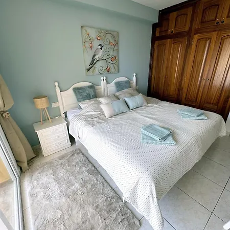 Tropical Apartment *