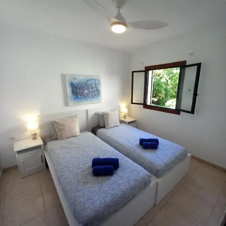 Victoria Court 2 - Lovely 65 Apartment *