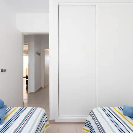 Apartment Frontline Playa Vistas With Pool, Parking, Sea