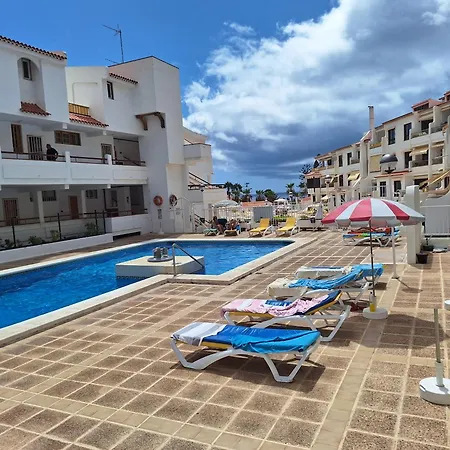 Parque Margarita, Terraza Vista Piscina