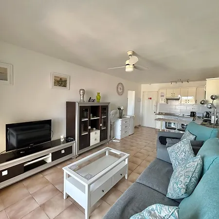 Cristianos With Sea Views C109 * Los Cristianos (Tenerife)