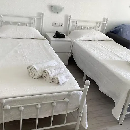 Estupendo Estudio En Castle Harbour Cristianos