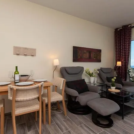 Comodoro 6 - One Bed Apartment Los Cristianos (Tenerife)