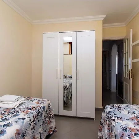 Apartment Achacay 1 - Two Bed Los Cristianos (Tenerife)