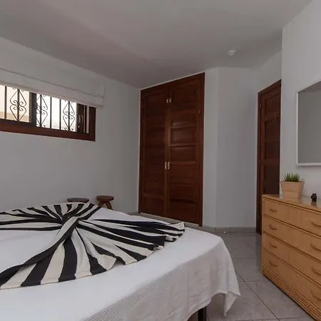 Paloma 10 - One Bed With Sea View And Wifi Internet Apartment Los Cristianos (Tenerife)