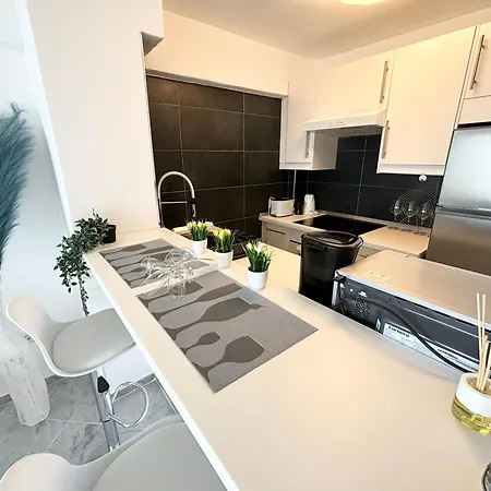 Apartment Luxury Ocean View 6th Floor *