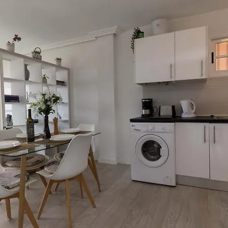 The Heights Cristianos Apartment