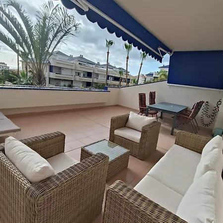 Residencia Playa Graciosa * Los Cristianos (Tenerife)