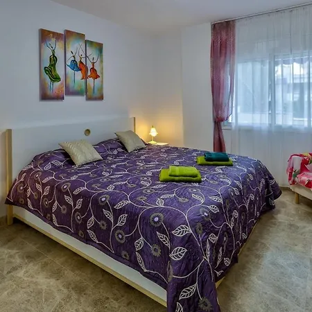 Residencia Playa Graciosa Apartment