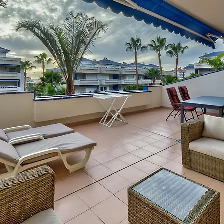 Residencia Playa Graciosa Apartment *