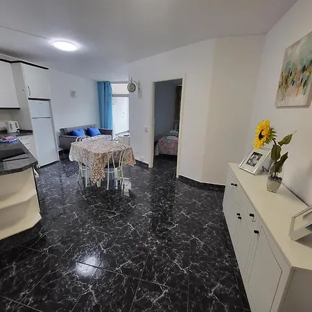 Guayero 2 Apartment Los Cristianos (Tenerife)