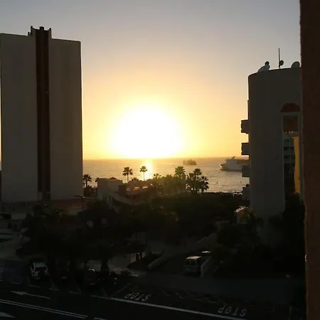 Soleado Y Flamante En Cristianos De Membrillosuites Apartment *