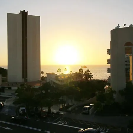 Apartment Soleado Y Flamante En Cristianos De Membrillosuites *