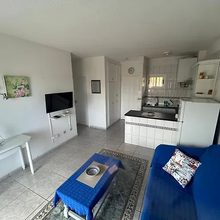 Ocean In Your Hands Apartment