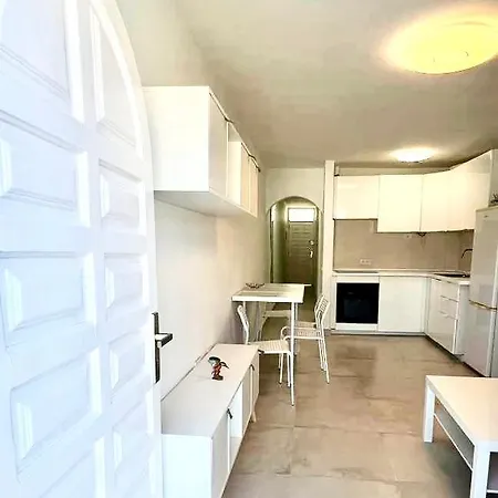 Fantastic View 1 Bed * Los Cristianos (Tenerife)