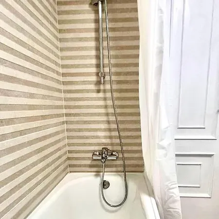 Fantastic View 1 Bed *