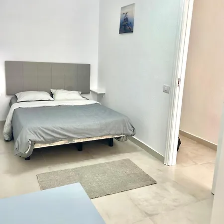 Apartment Fantastic View 1 Bed Los Cristianos (Tenerife)
