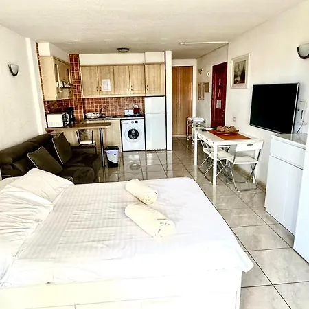 Apartment 228 Chic 'san Marino' Spectacular Terrace Los Cristianos (Tenerife)