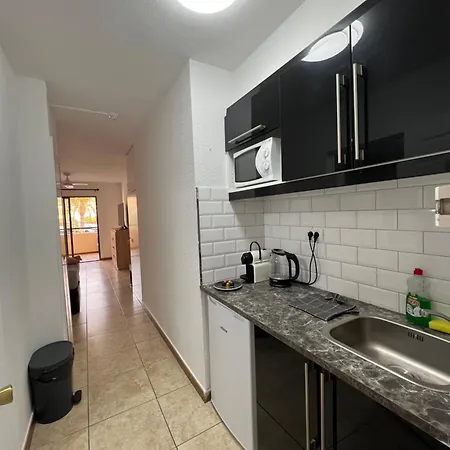 Jolana Cristianos Apartment *