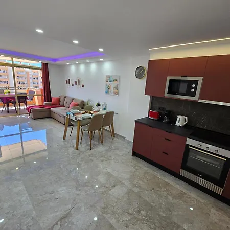 Exclusive Eden, Marble Floor, Luxury Bathroom, Heated Pool, Close To Centre, Sea View, Balcony