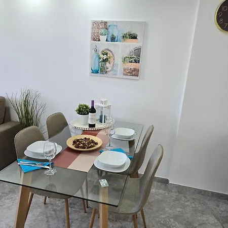 Exclusive Eden, Marble Floor, Luxury Bathroom, Heated Pool, Close To Centre, Sea View, Balcony Apartment